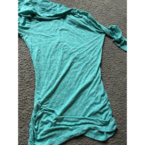 Under Armour Lightweight Hoodie Shirt Women’s Size SMALL Teal Blue - Picture 6 of 6